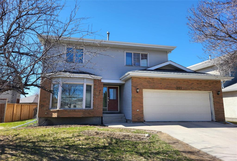 291 COLUMBIA, 3 Bedrooms Bedrooms, 10 Rooms Rooms,2 BathroomsBathrooms,Residential,For Sale,COLUMBIA