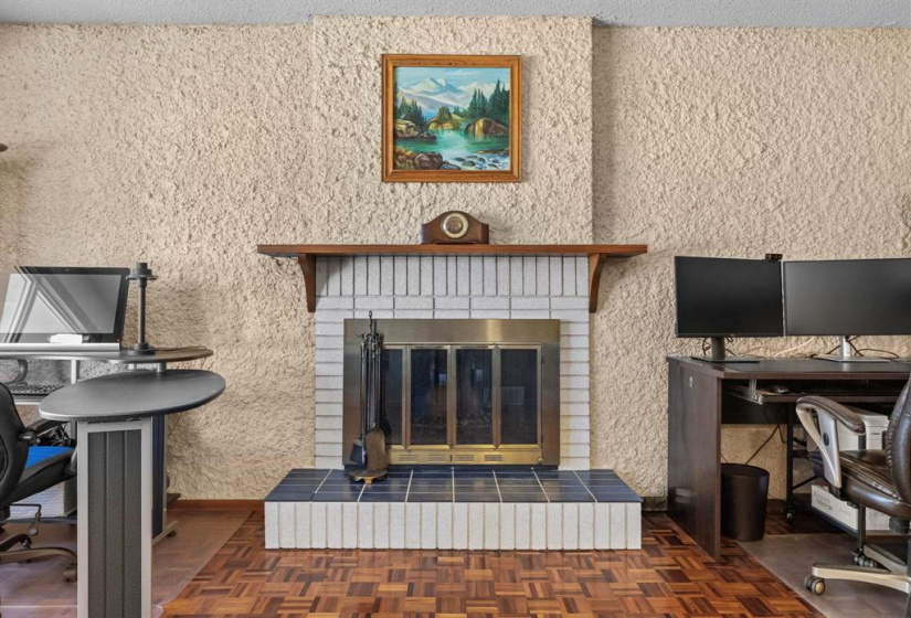 655 Laxdal, 3 Bedrooms Bedrooms, 10 Rooms Rooms,1 BathroomBathrooms,Residential,For Sale,Laxdal