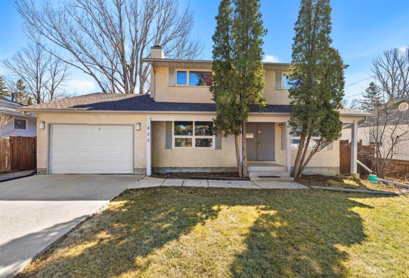 655 Laxdal, 3 Bedrooms Bedrooms, 10 Rooms Rooms,1 BathroomBathrooms,Residential,For Sale,Laxdal