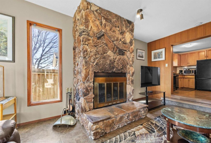 655 Laxdal, 3 Bedrooms Bedrooms, 10 Rooms Rooms,1 BathroomBathrooms,Residential,For Sale,Laxdal