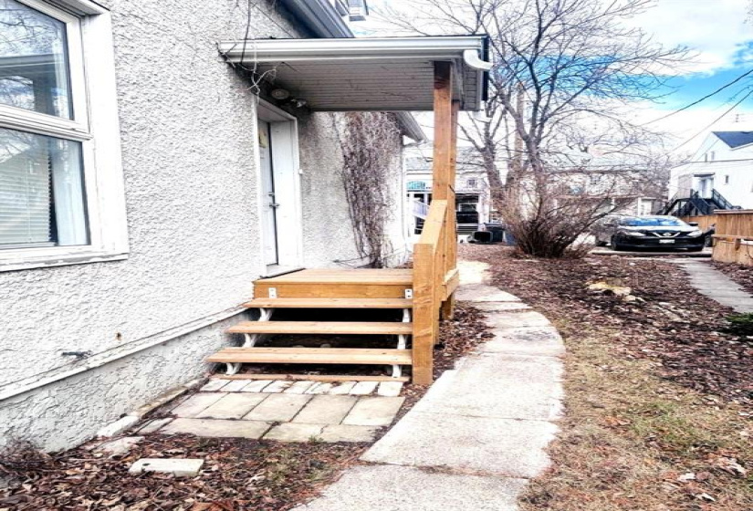 102 Scott, 3 Bedrooms Bedrooms, 12 Rooms Rooms,2 BathroomsBathrooms,Residential,For Sale,Scott