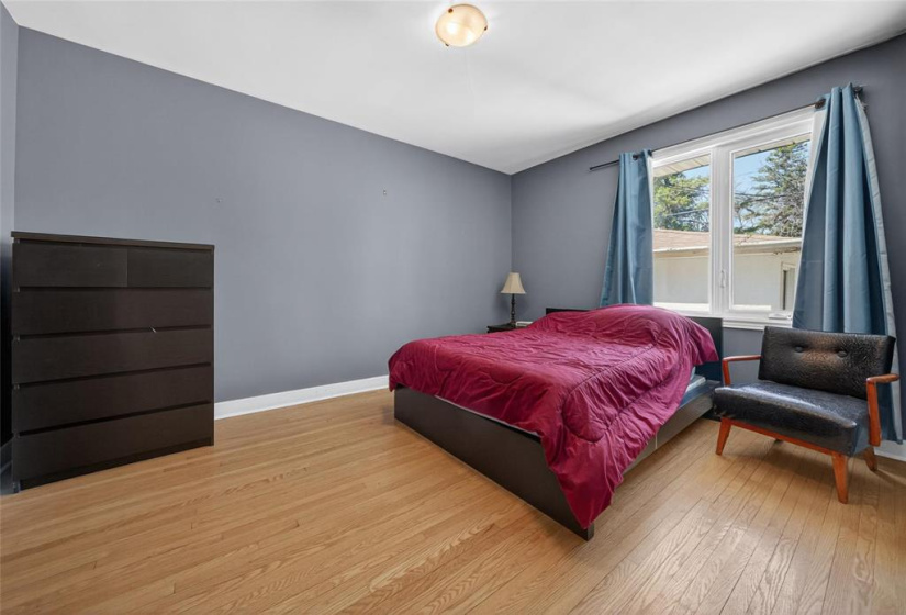 139 Bank, 2 Bedrooms Bedrooms, 10 Rooms Rooms,2 BathroomsBathrooms,Residential,For Sale,Bank
