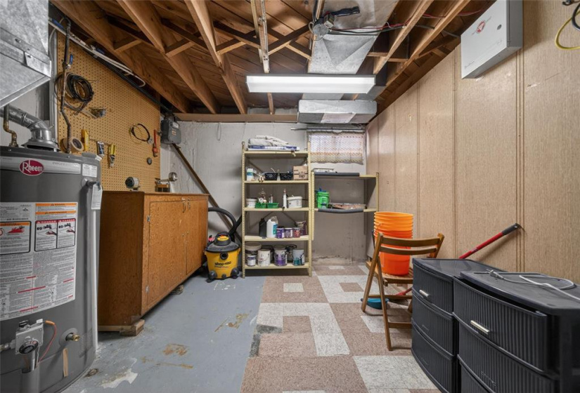 139 Bank, 2 Bedrooms Bedrooms, 10 Rooms Rooms,2 BathroomsBathrooms,Residential,For Sale,Bank
