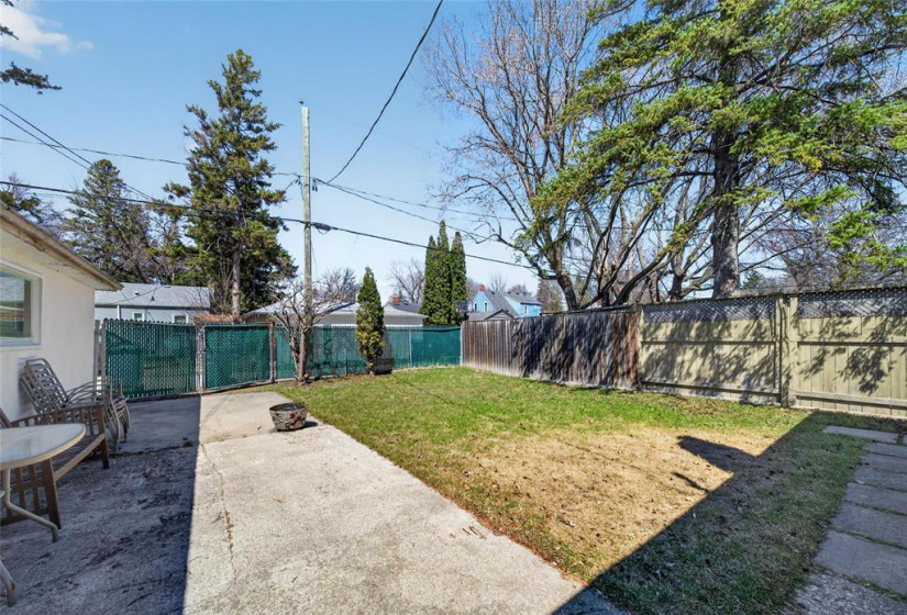 139 Bank, 2 Bedrooms Bedrooms, 10 Rooms Rooms,2 BathroomsBathrooms,Residential,For Sale,Bank