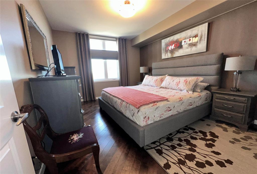 1143 St Anne's, 3 Bedrooms Bedrooms, 8 Rooms Rooms,2 BathroomsBathrooms,Condominium,For Sale,St Anne's
