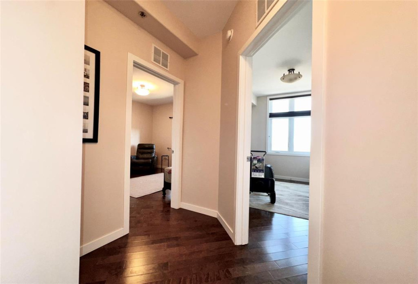 1143 St Anne's, 3 Bedrooms Bedrooms, 8 Rooms Rooms,2 BathroomsBathrooms,Condominium,For Sale,St Anne's