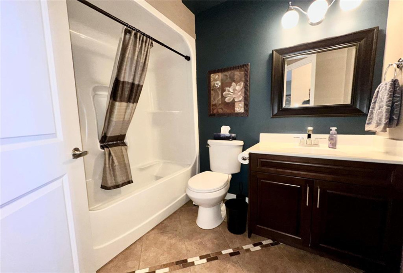 1143 St Anne's, 3 Bedrooms Bedrooms, 8 Rooms Rooms,2 BathroomsBathrooms,Condominium,For Sale,St Anne's