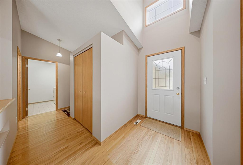 59 Lakeview, 3 Bedrooms Bedrooms, 9 Rooms Rooms,2 BathroomsBathrooms,Condominium,For Sale,Lakeview