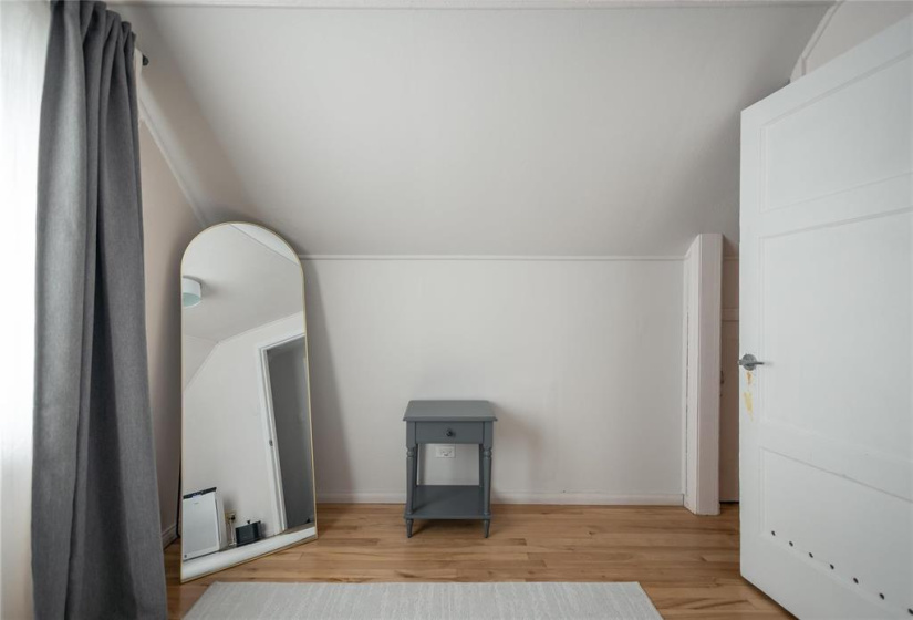 596 Cote, 3 Bedrooms Bedrooms, 9 Rooms Rooms,1 BathroomBathrooms,Residential,For Sale,Cote