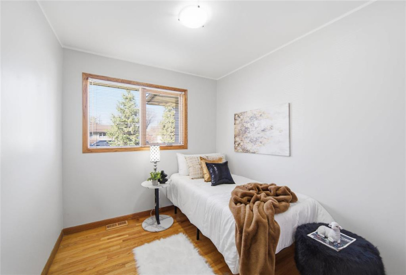 372 Fearn, 4 Bedrooms Bedrooms, 10 Rooms Rooms,2 BathroomsBathrooms,Residential,For Sale,Fearn
