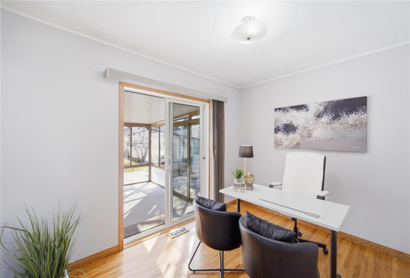 372 Fearn, 4 Bedrooms Bedrooms, 10 Rooms Rooms,2 BathroomsBathrooms,Residential,For Sale,Fearn