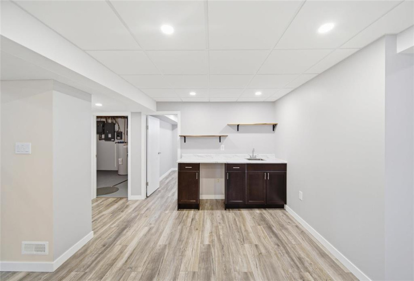 372 Fearn, 4 Bedrooms Bedrooms, 10 Rooms Rooms,2 BathroomsBathrooms,Residential,For Sale,Fearn