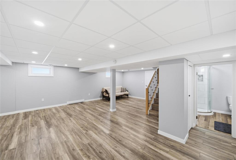 372 Fearn, 4 Bedrooms Bedrooms, 10 Rooms Rooms,2 BathroomsBathrooms,Residential,For Sale,Fearn