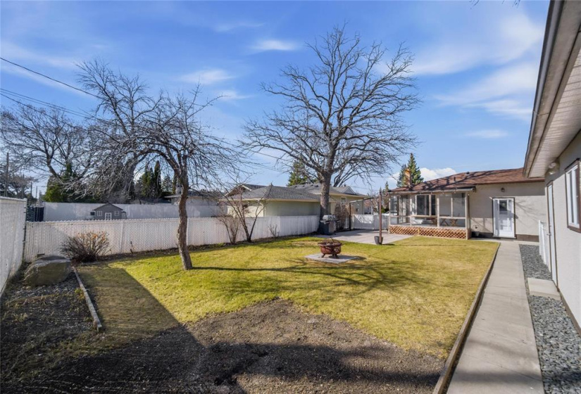 372 Fearn, 4 Bedrooms Bedrooms, 10 Rooms Rooms,2 BathroomsBathrooms,Residential,For Sale,Fearn