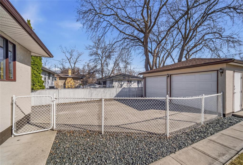 372 Fearn, 4 Bedrooms Bedrooms, 10 Rooms Rooms,2 BathroomsBathrooms,Residential,For Sale,Fearn