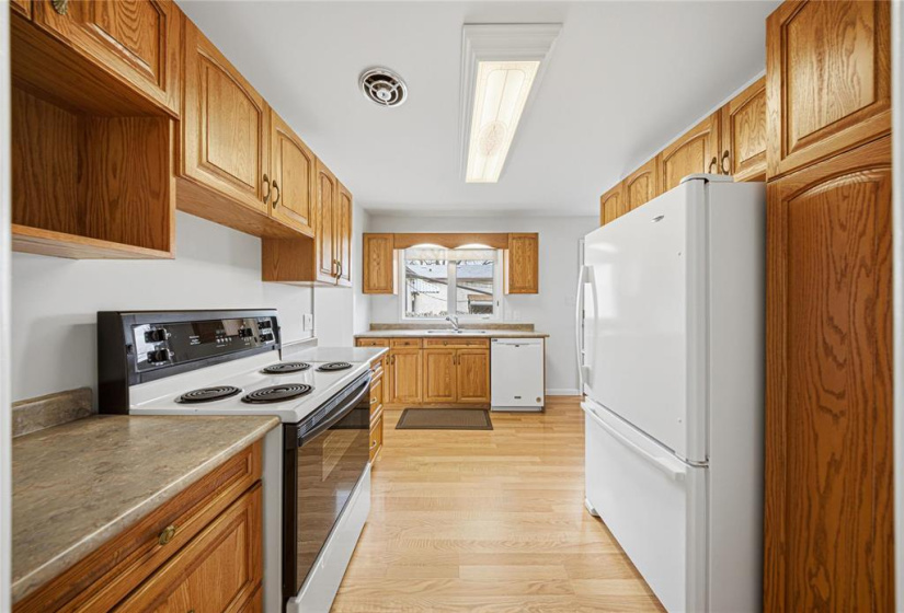 Appliances included