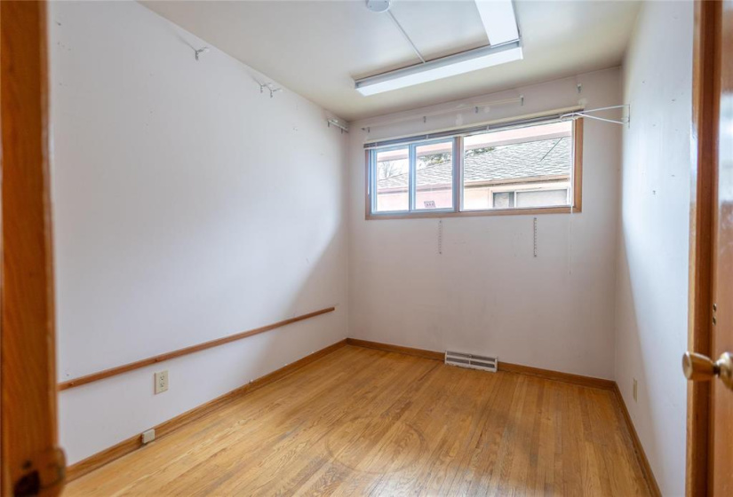 139 Talon, 3 Bedrooms Bedrooms, 12 Rooms Rooms,2 BathroomsBathrooms,Residential,For Sale,Talon