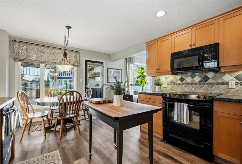 103 Arpin, 4 Bedrooms Bedrooms, 17 Rooms Rooms,3 BathroomsBathrooms,Residential,For Sale,Arpin