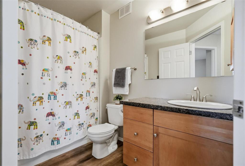 103 Arpin, 4 Bedrooms Bedrooms, 17 Rooms Rooms,3 BathroomsBathrooms,Residential,For Sale,Arpin
