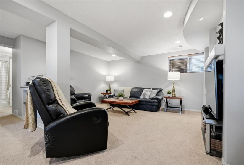103 Arpin, 4 Bedrooms Bedrooms, 17 Rooms Rooms,3 BathroomsBathrooms,Residential,For Sale,Arpin