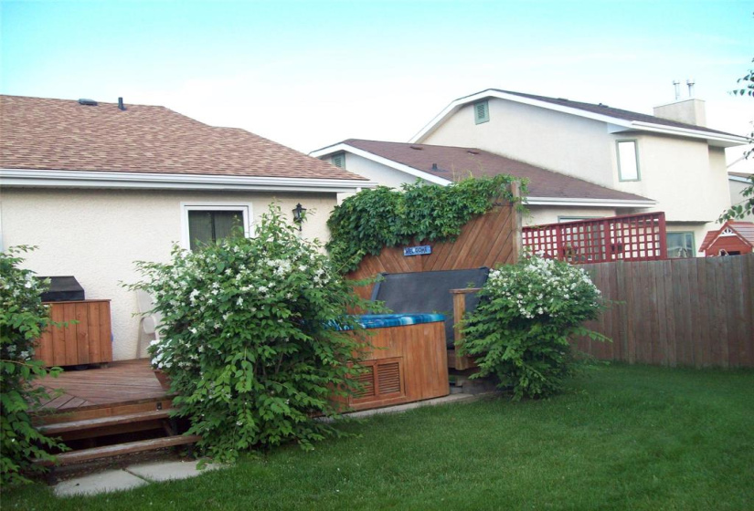 31 Millstream, 4 Bedrooms Bedrooms, 12 Rooms Rooms,3 BathroomsBathrooms,Residential,For Sale,Millstream