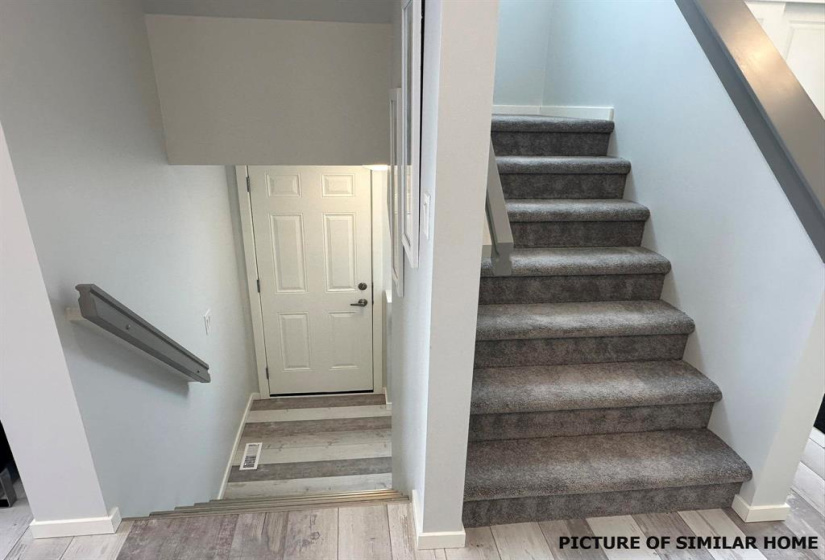 112 Moonlight, 3 Bedrooms Bedrooms, 10 Rooms Rooms,2 BathroomsBathrooms,Residential,For Sale,Moonlight
