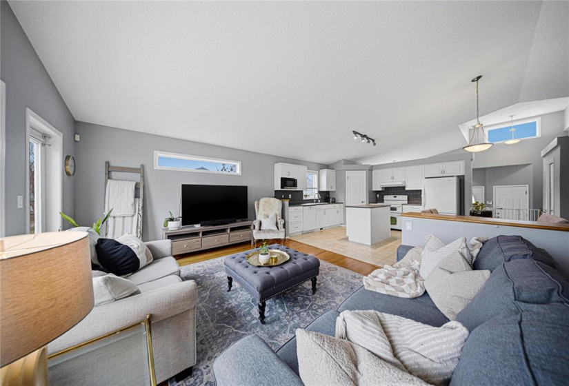 152 Chadwick, 3 Bedrooms Bedrooms, 10 Rooms Rooms,2 BathroomsBathrooms,Residential,For Sale,Chadwick