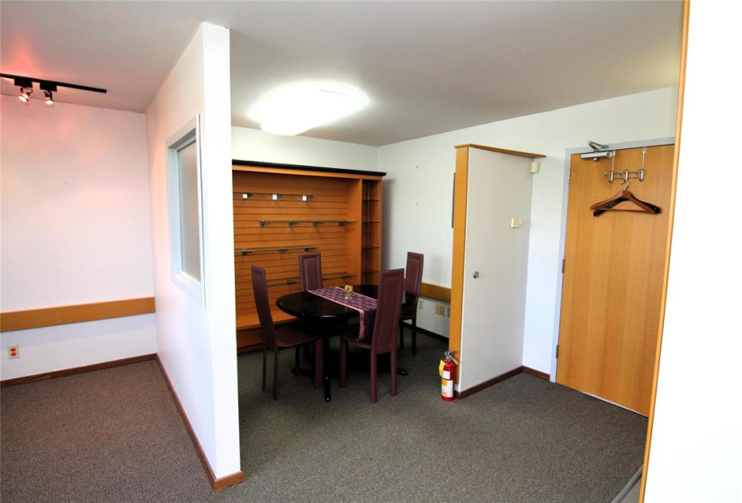 475 Provencher, ,Industrial/comm/investmnt,For Sale,Provencher
