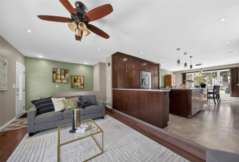Sunken living room with ceiling.