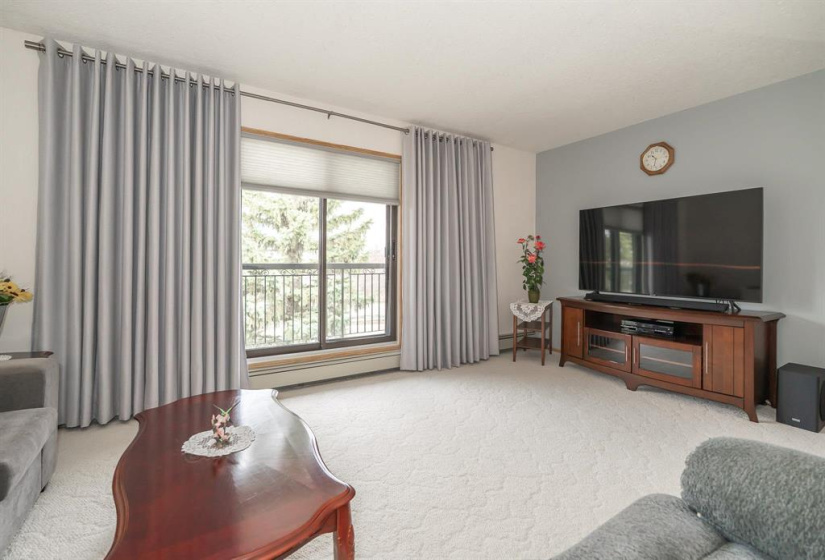 805 St. Anne's, 2 Bedrooms Bedrooms, 8 Rooms Rooms,1 BathroomBathrooms,Condominium,For Sale,St. Anne's