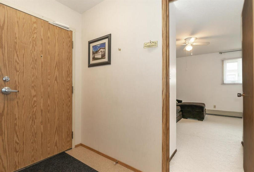 805 St. Anne's, 2 Bedrooms Bedrooms, 8 Rooms Rooms,1 BathroomBathrooms,Condominium,For Sale,St. Anne's