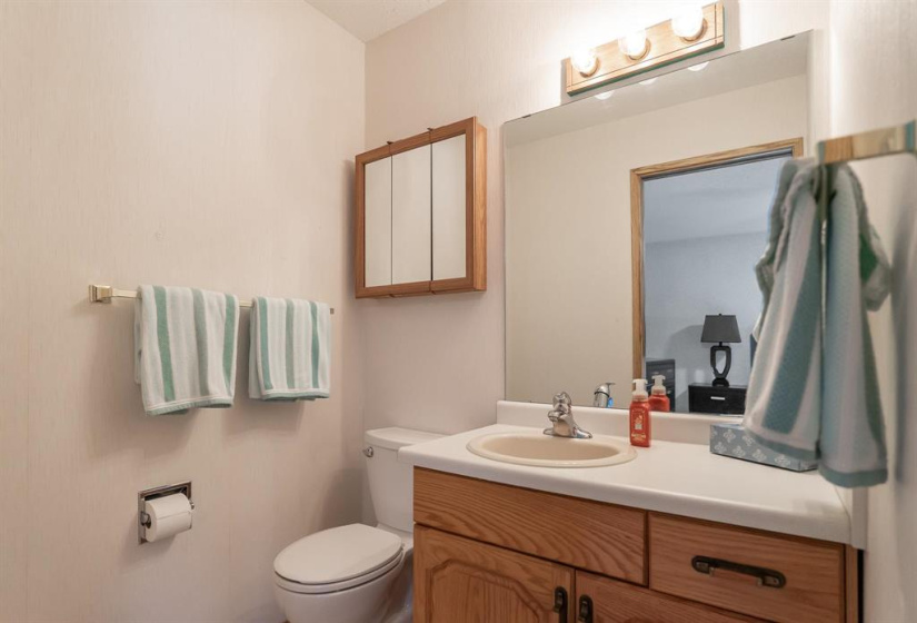805 St. Anne's, 2 Bedrooms Bedrooms, 8 Rooms Rooms,1 BathroomBathrooms,Condominium,For Sale,St. Anne's