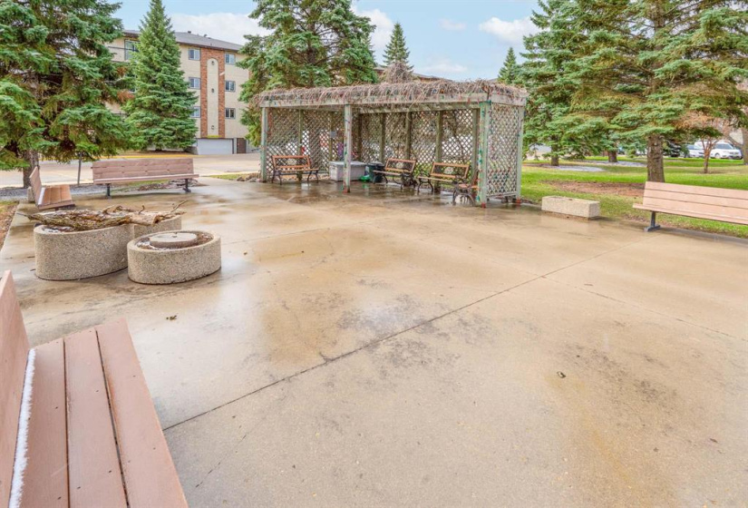 805 St. Anne's, 2 Bedrooms Bedrooms, 8 Rooms Rooms,1 BathroomBathrooms,Condominium,For Sale,St. Anne's