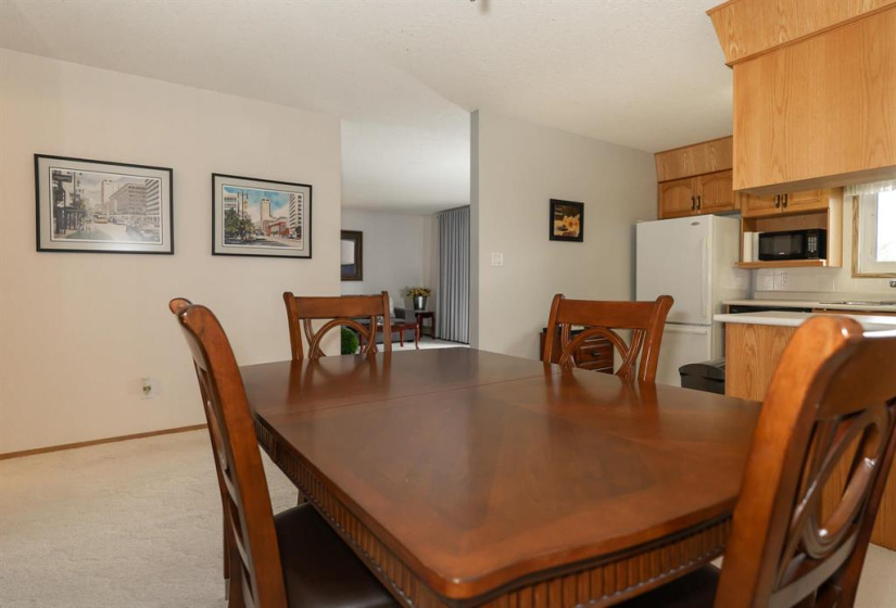 805 St. Anne's, 2 Bedrooms Bedrooms, 8 Rooms Rooms,1 BathroomBathrooms,Condominium,For Sale,St. Anne's