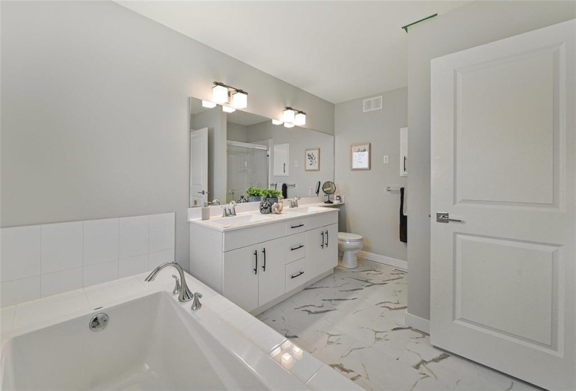 Ensuite