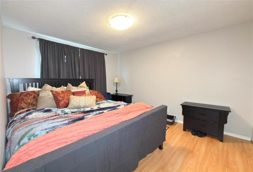 131 Bret, 4 Bedrooms Bedrooms, 9 Rooms Rooms,2 BathroomsBathrooms,Residential,For Sale,Bret