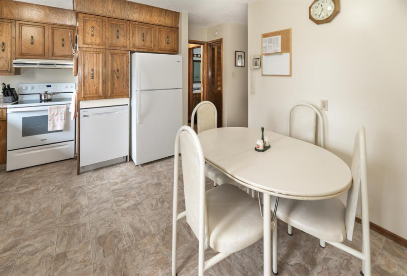50 Burgess, 5 Bedrooms Bedrooms, 14 Rooms Rooms,3 BathroomsBathrooms,Residential,For Sale,Burgess