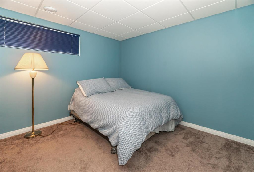 50 Burgess, 5 Bedrooms Bedrooms, 14 Rooms Rooms,3 BathroomsBathrooms,Residential,For Sale,Burgess