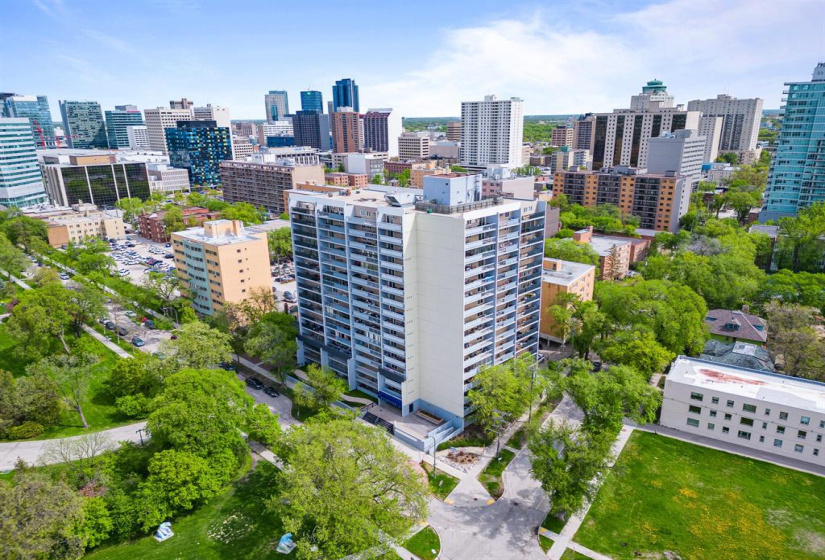 15 Kennedy, 2 Bedrooms Bedrooms, 5 Rooms Rooms,1 BathroomBathrooms,Condominium,For Sale,Kennedy