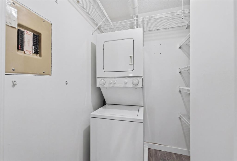 15 Kennedy, 2 Bedrooms Bedrooms, 5 Rooms Rooms,1 BathroomBathrooms,Condominium,For Sale,Kennedy