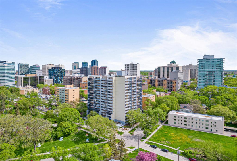 15 Kennedy, 2 Bedrooms Bedrooms, 5 Rooms Rooms,1 BathroomBathrooms,Condominium,For Sale,Kennedy