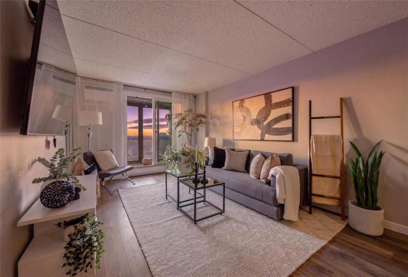 15 Kennedy, 2 Bedrooms Bedrooms, 5 Rooms Rooms,1 BathroomBathrooms,Condominium,For Sale,Kennedy