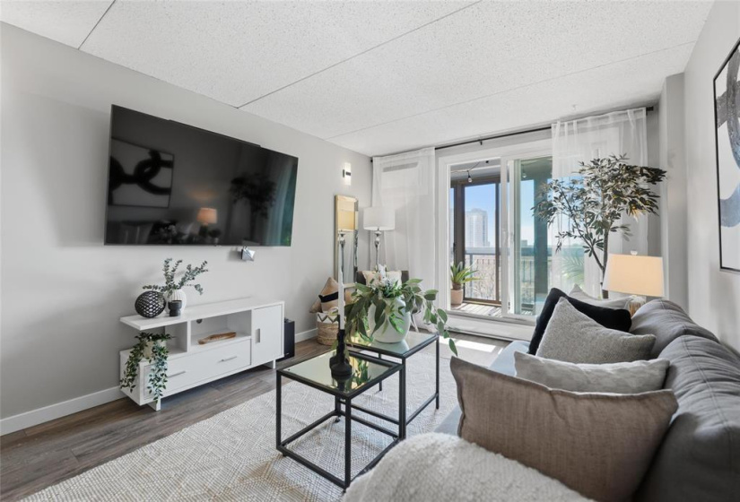 15 Kennedy, 2 Bedrooms Bedrooms, 5 Rooms Rooms,1 BathroomBathrooms,Condominium,For Sale,Kennedy