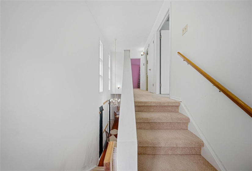 432 Stella, 2 Bedrooms Bedrooms, 10 Rooms Rooms,2 BathroomsBathrooms,Residential,For Sale,Stella