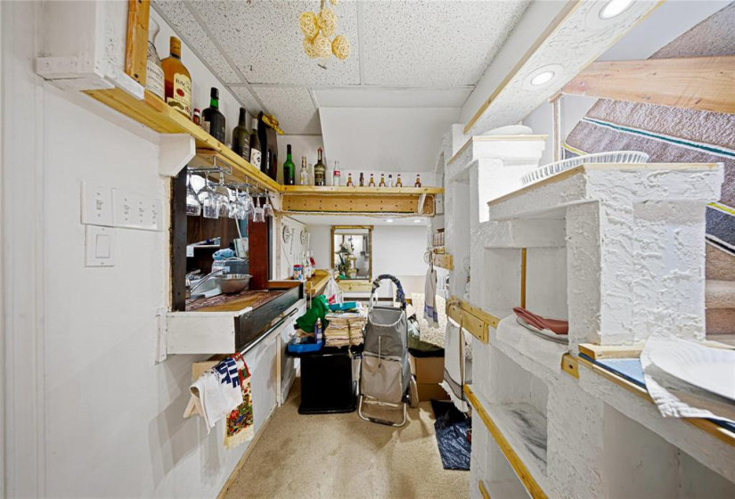 432 Stella, 2 Bedrooms Bedrooms, 10 Rooms Rooms,2 BathroomsBathrooms,Residential,For Sale,Stella