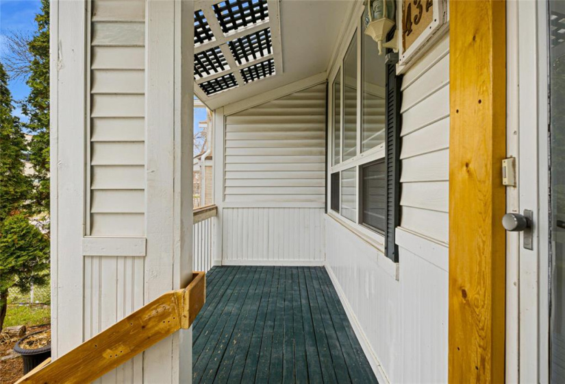 432 Stella, 2 Bedrooms Bedrooms, 10 Rooms Rooms,2 BathroomsBathrooms,Residential,For Sale,Stella