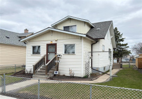 909 Pritchard, 5 Bedrooms Bedrooms, 10 Rooms Rooms,1 BathroomBathrooms,Residential,For Sale,Pritchard 909 Pritchard, 5 Bedrooms Bedrooms, 10 Rooms Rooms,1 BathroomBathrooms,Residential,For Sale,Pritchard