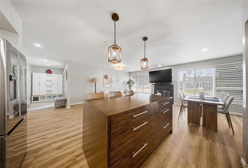 510 River, 3 Bedrooms Bedrooms, 11 Rooms Rooms,2 BathroomsBathrooms,Residential,For Sale,River