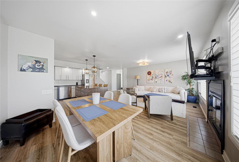 510 River, 3 Bedrooms Bedrooms, 11 Rooms Rooms,2 BathroomsBathrooms,Residential,For Sale,River