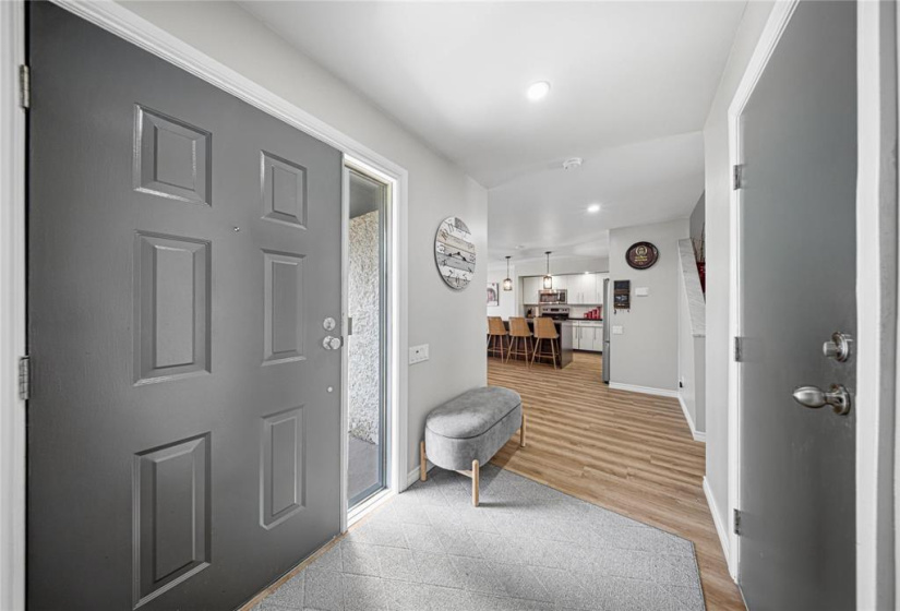 510 River, 3 Bedrooms Bedrooms, 11 Rooms Rooms,2 BathroomsBathrooms,Residential,For Sale,River